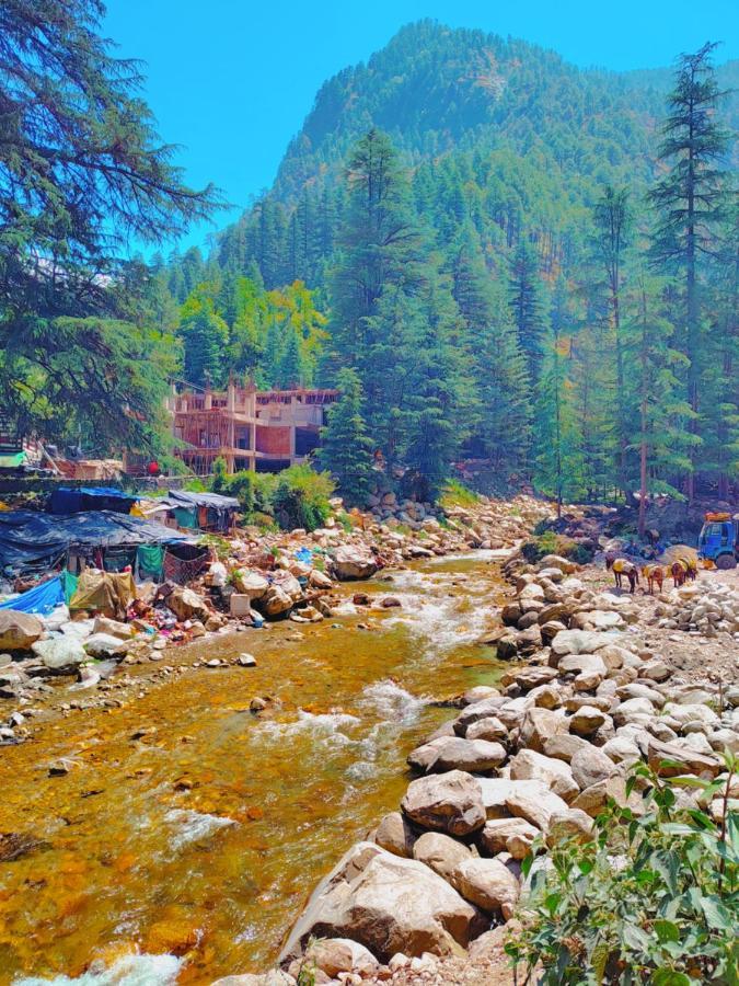 Shanti People Huts & Camp Kasol Eksteriør bilde