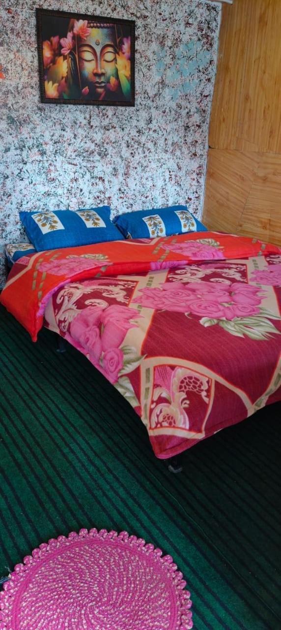 Shanti People Huts & Camp Kasol Eksteriør bilde